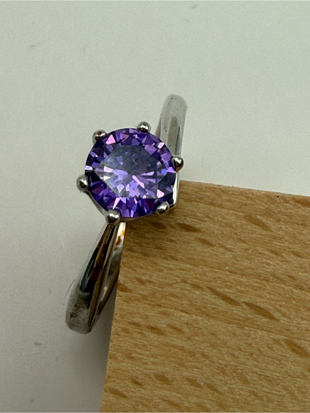 Purple Round Cut Solitaire Ring Silver Tone Swirl Crossover Size 8.5-9